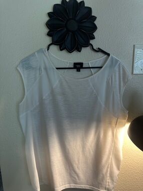 Mossimo Supply Co. White Cap-Sleeve Scoop Neck.